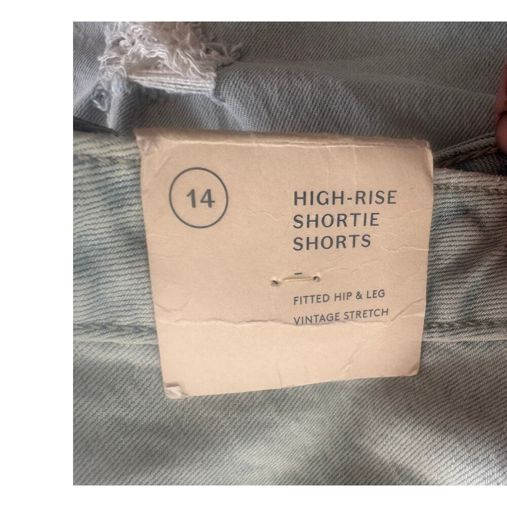 Universal Thread Size 14 32R Denim Vintage Stretch Shortie Shorts NEW NWT - Picture 2 of 13